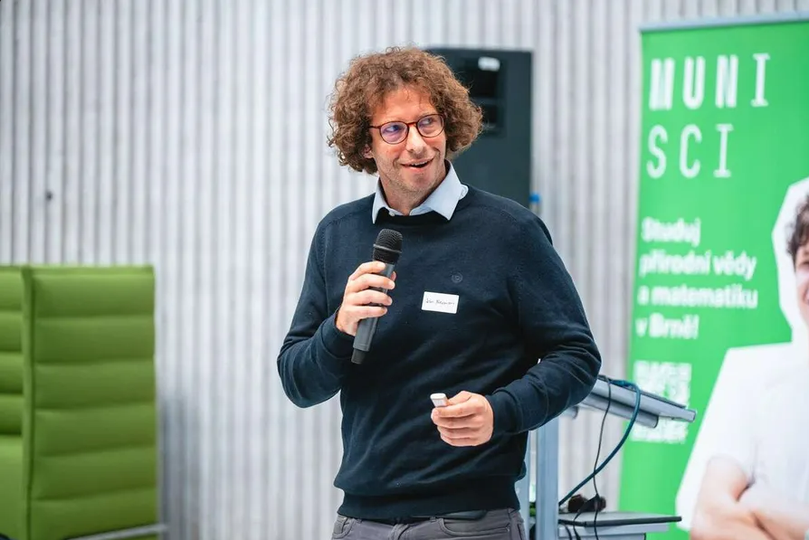 How NVIDIA Uses AFM-in-SEM to Find Defects Invisible to Conventional Semiconductor Failure Analysis